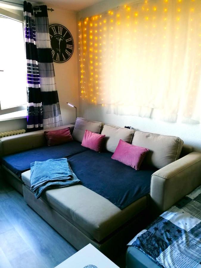 Trendy Cool And Cozy Big In A Area 12 Min Near From The Center Berlino